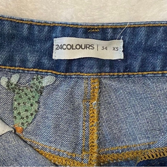 Cactus jean shorts - Picture 3 of 3